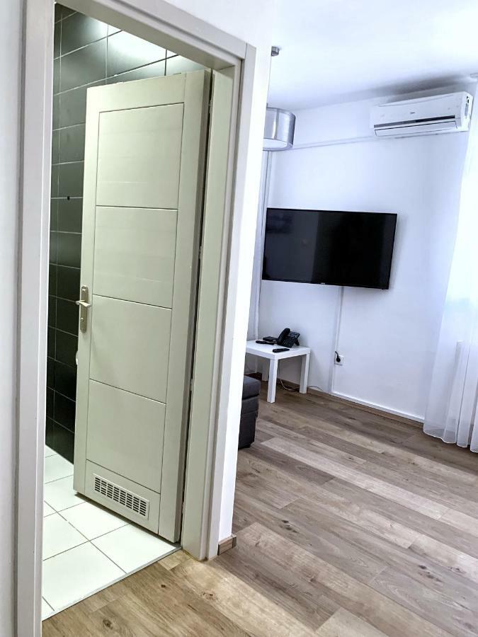 National Plus Zagreb Exterior photo